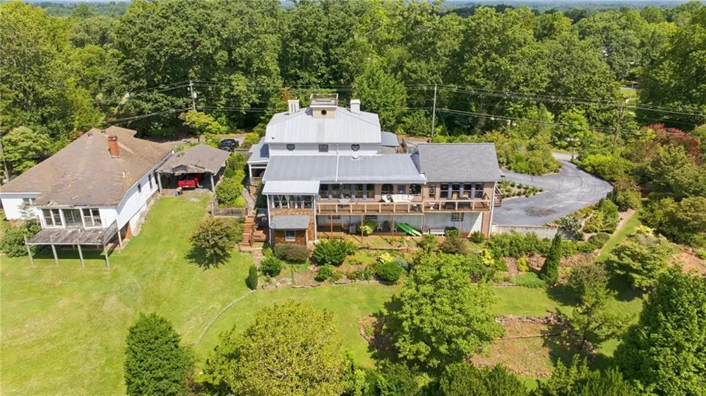 684 Grandview Avenue Mount Airy, GA 30563