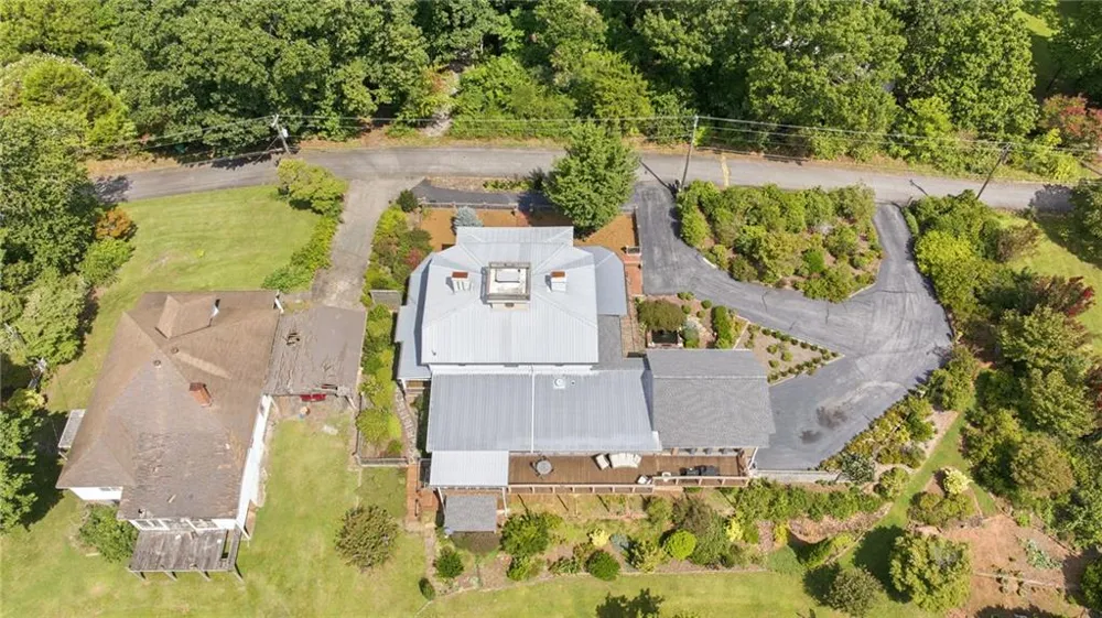 684 Grandview Avenue Mount Airy, GA 30563