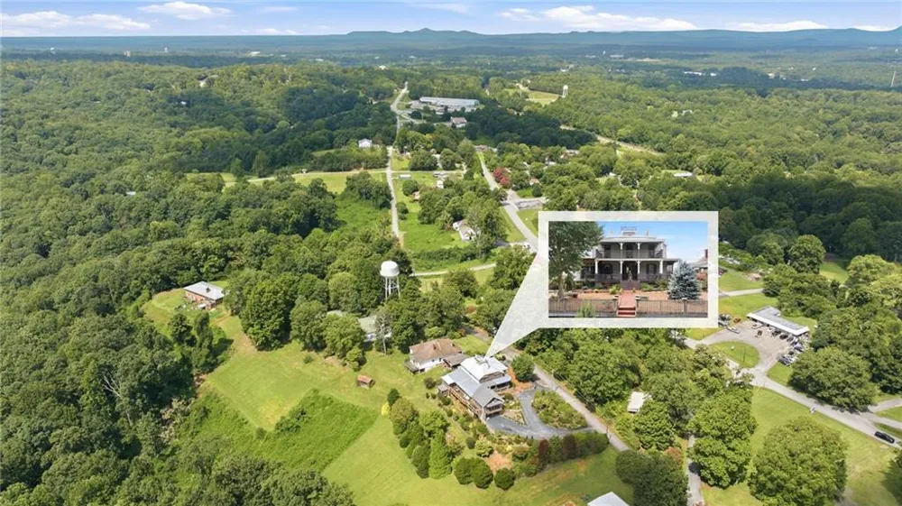 684 Grandview Avenue Mount Airy, GA 30563