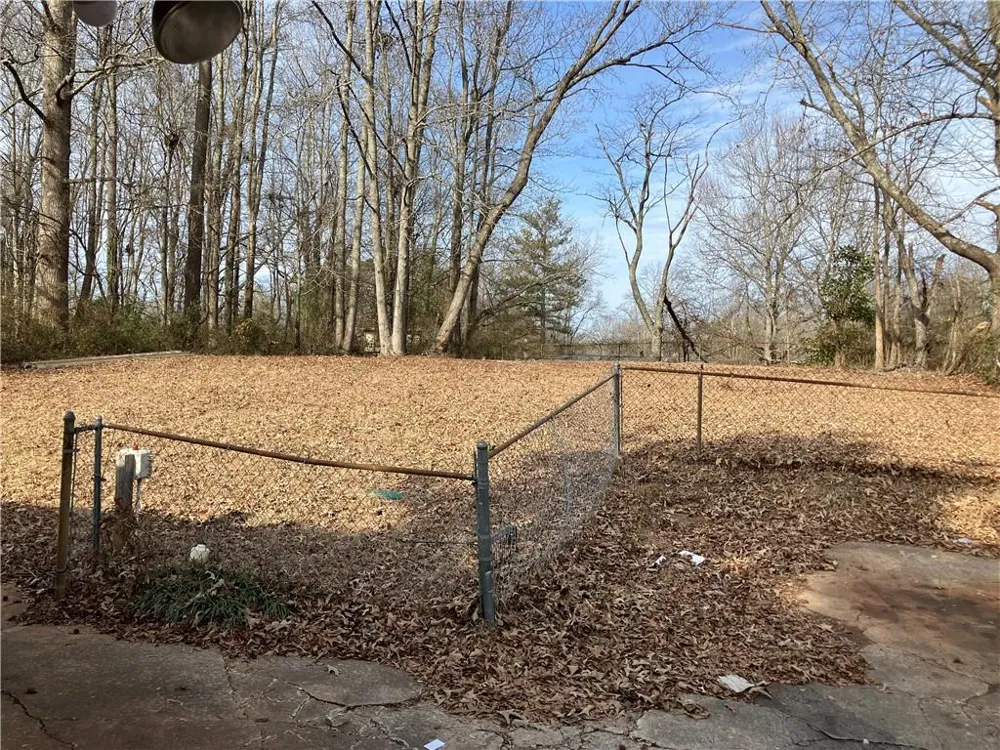 8475 Lee Road Lithia Springs, GA 30122