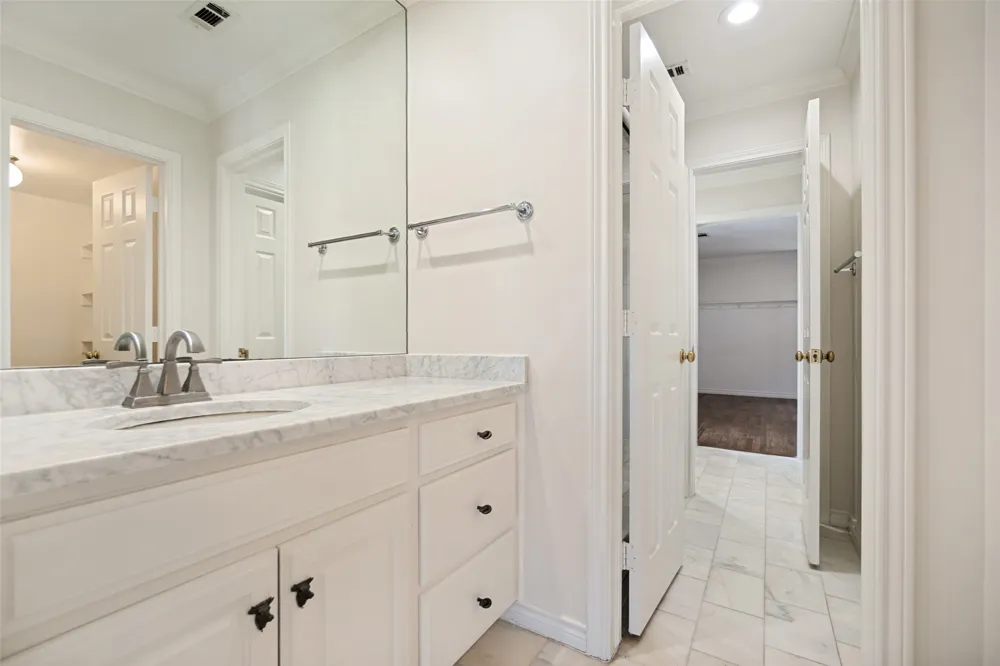 4516 Livingston Avenue Highland Park, TX 75205