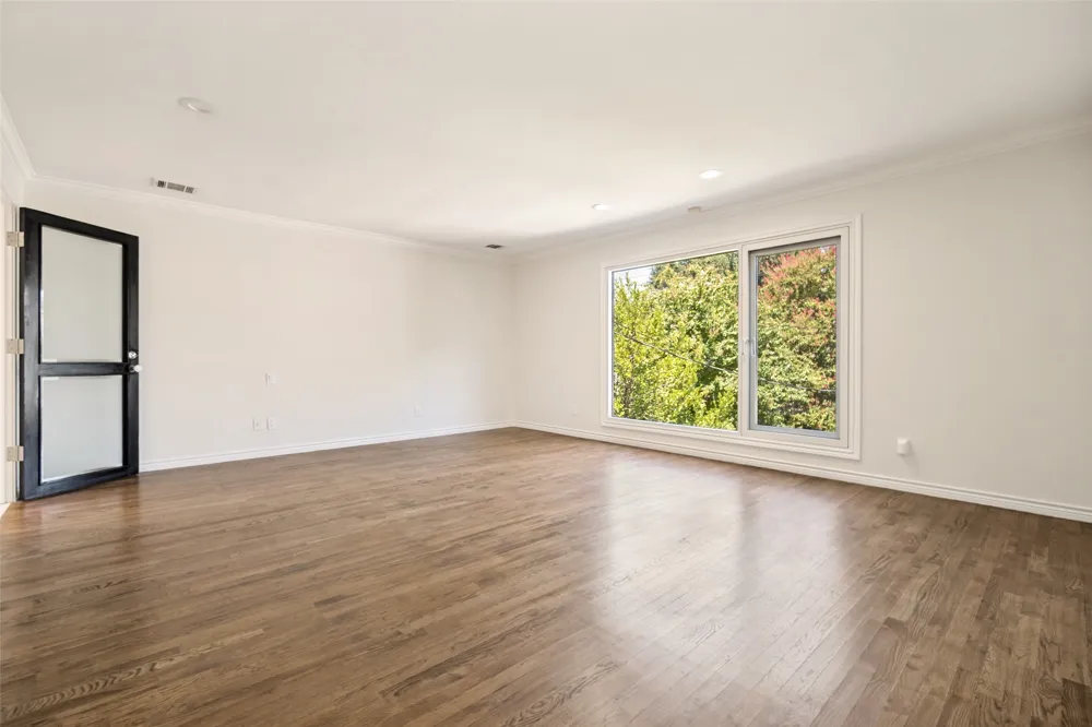 4516 Livingston Avenue Highland Park, TX 75205