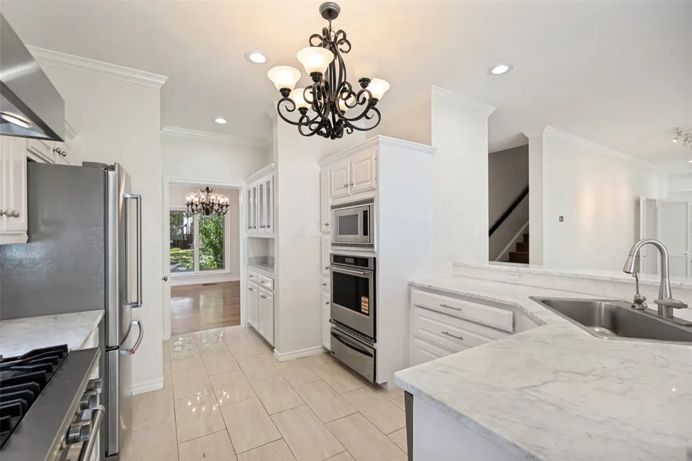 4516 Livingston Avenue Highland Park, TX 75205