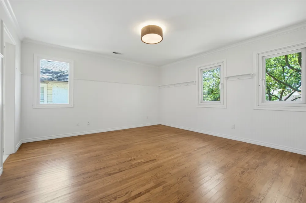 4516 Livingston Avenue Highland Park, TX 75205