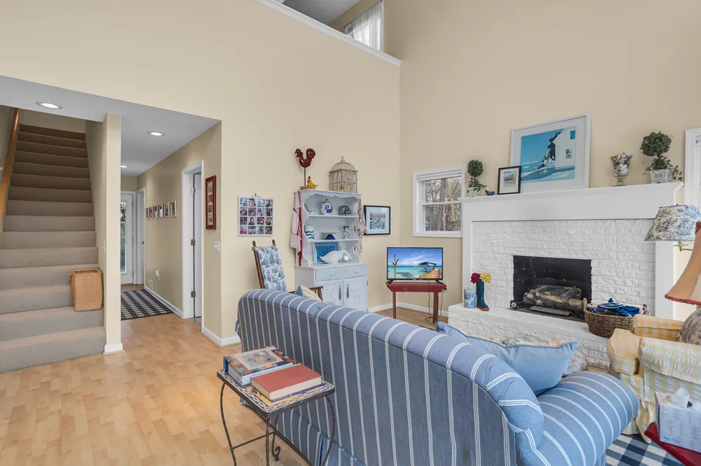 11437 Highland Hills Drive Jerome, MI 49249