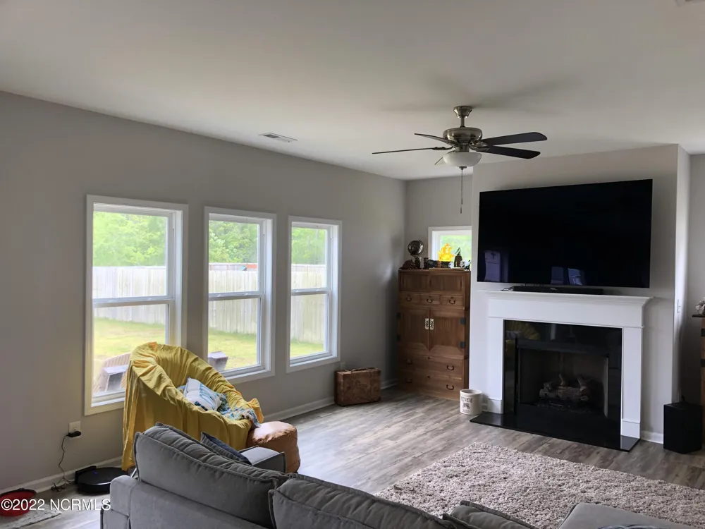 209 Legacy Lane Newport, NC 28570