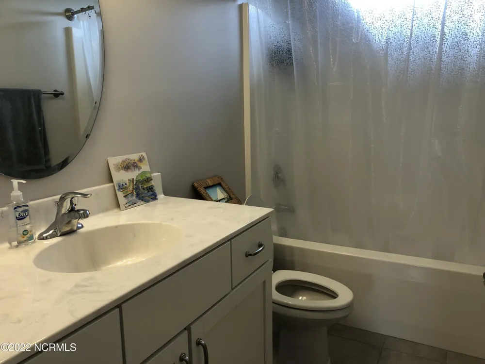 209 Legacy Lane Newport, NC 28570