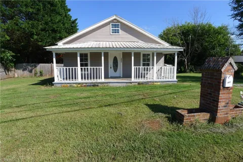 7573 NC Highway 801 S