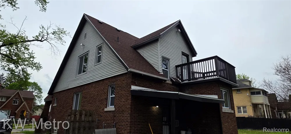 16765 Blackstone Street Detroit City, MI 48219