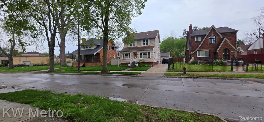 16765 Blackstone Street Detroit City, MI 48219