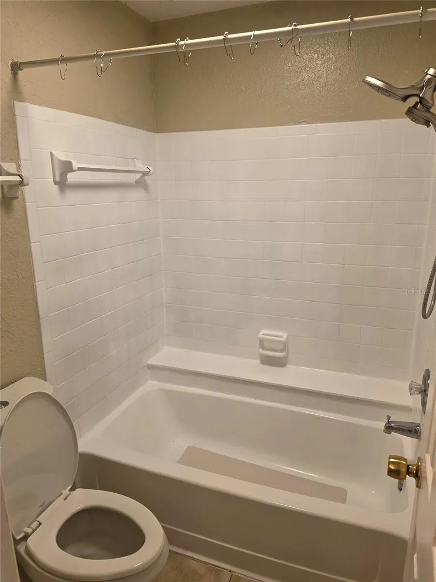 3019 ANTIQUE OAKS CIRCLE #127 Winter Park, FL 32792