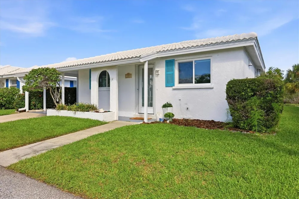 885 SPANISH DRIVE Longboat Key, FL 34228