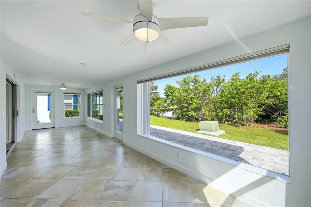 885 SPANISH DRIVE Longboat Key, FL 34228