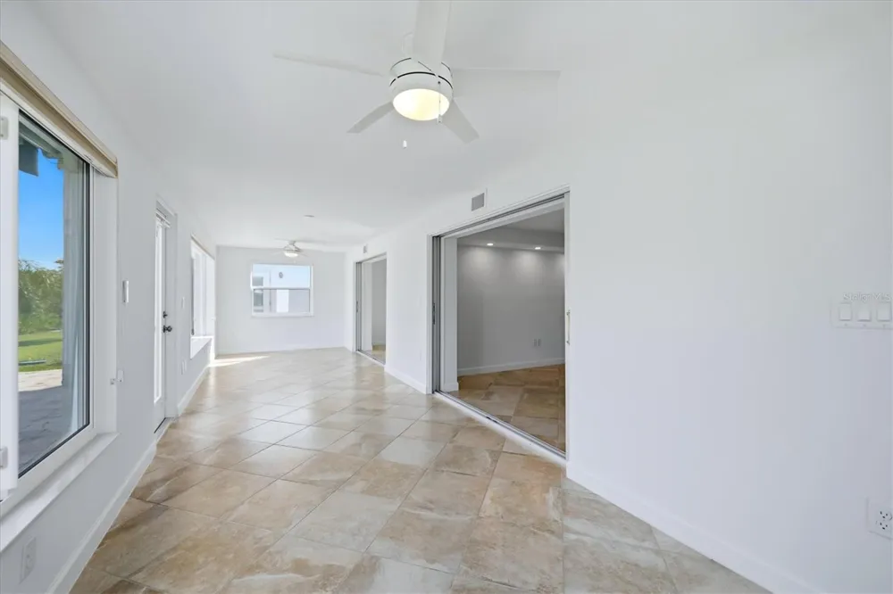 885 SPANISH DRIVE Longboat Key, FL 34228