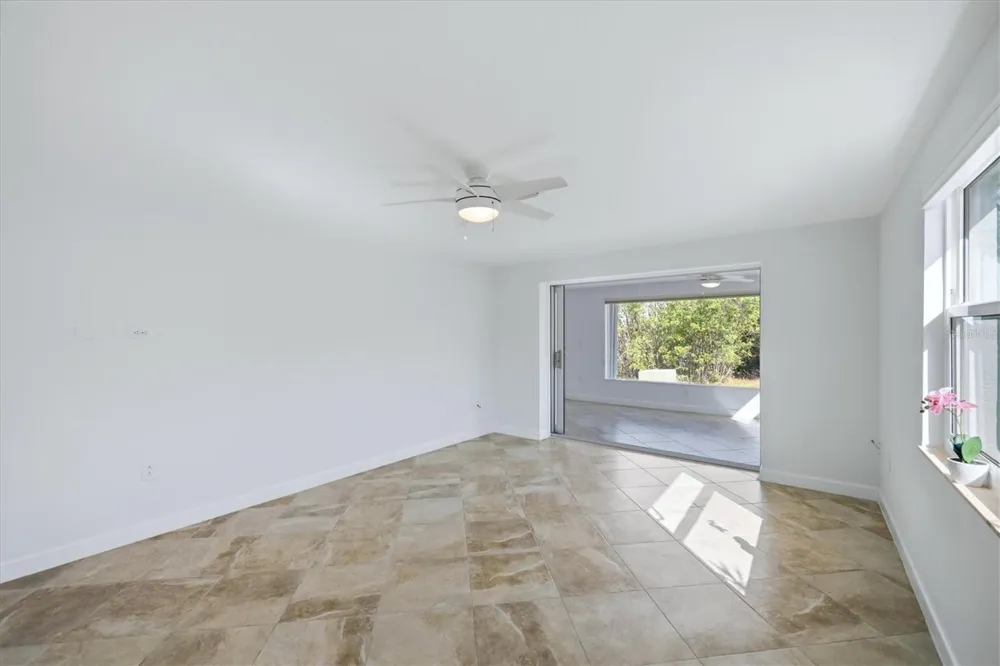 885 SPANISH DRIVE Longboat Key, FL 34228