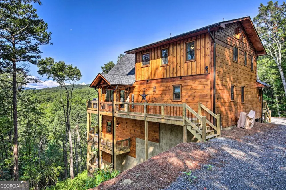 142 S Dream Catcher Blue Ridge, GA 30513