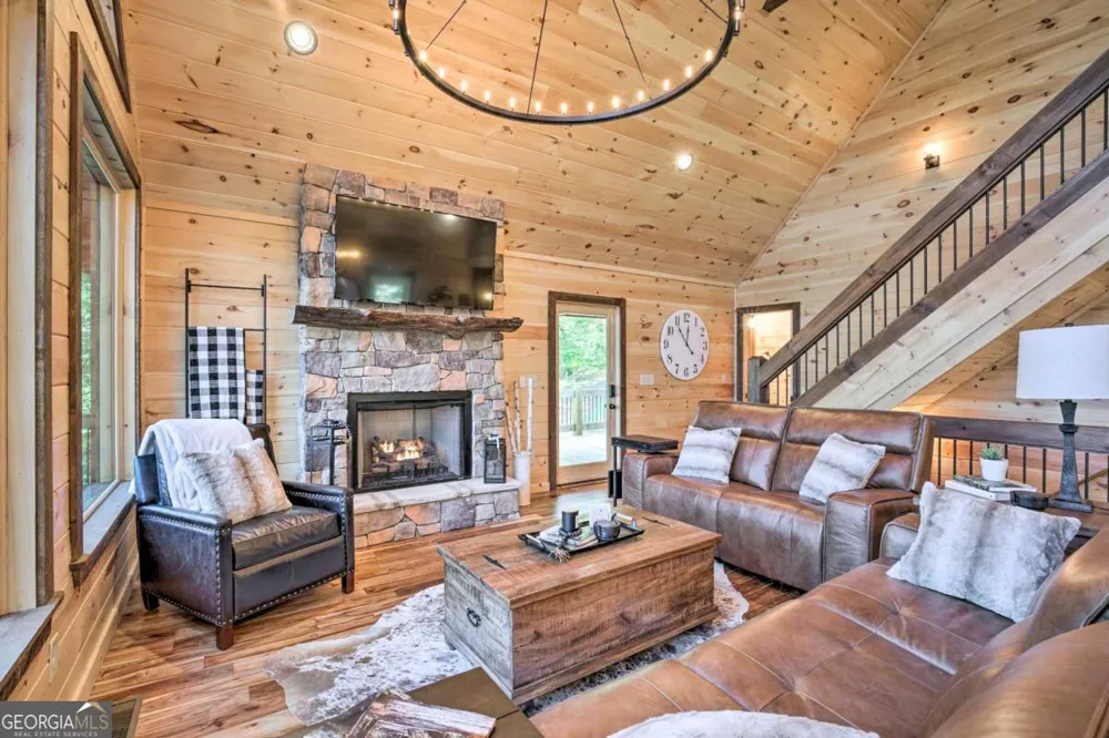 142 S Dream Catcher Blue Ridge, GA 30513