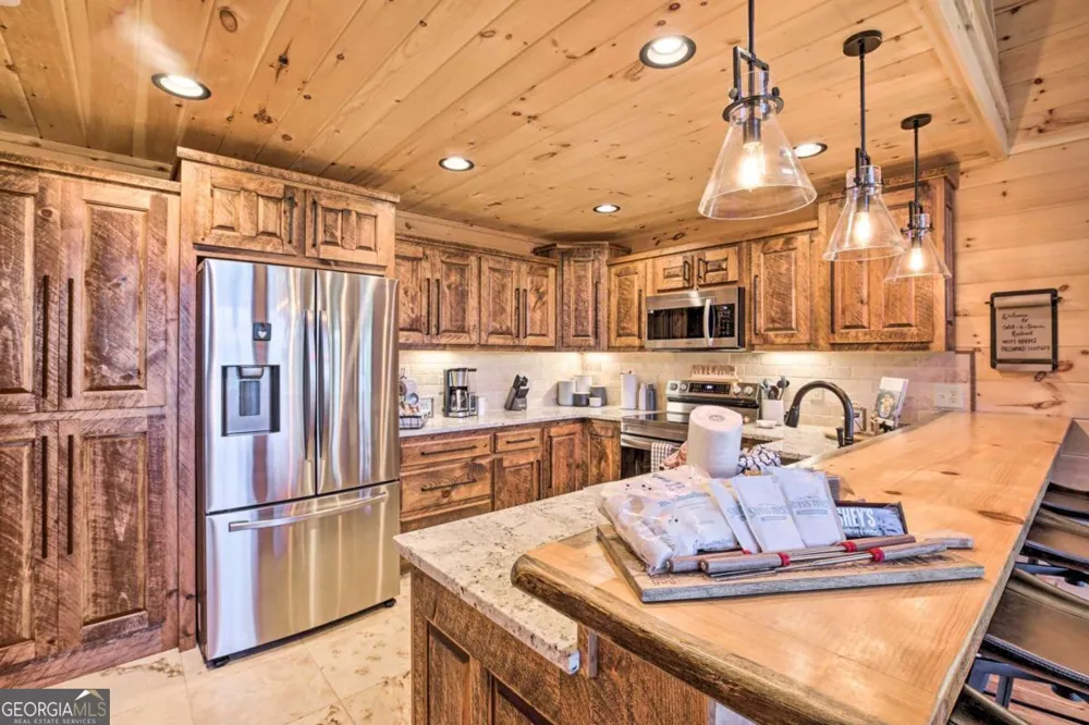142 S Dream Catcher Blue Ridge, GA 30513