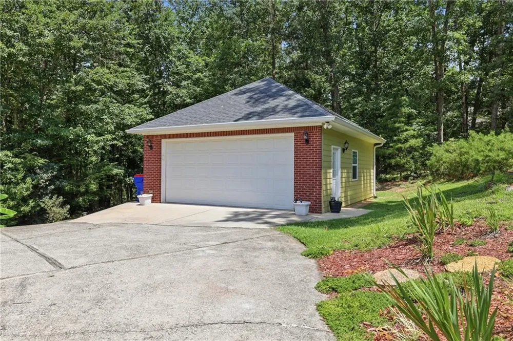 149 Tall Oaks Drive Alto, GA 30510