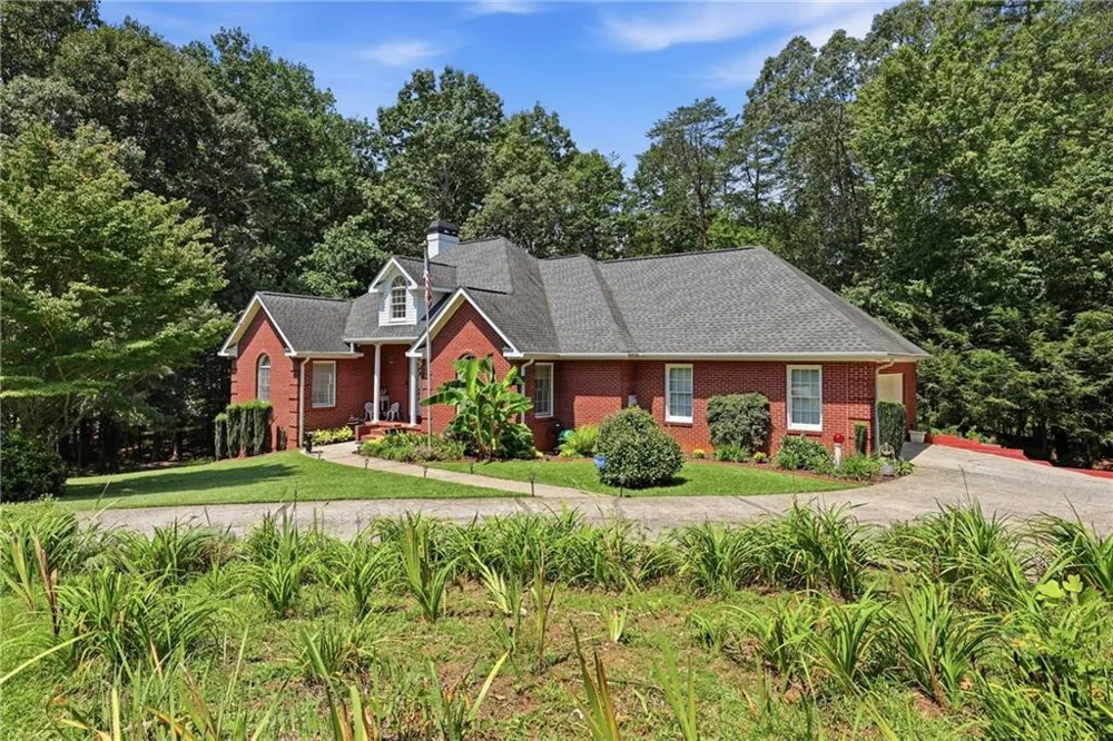 149 Tall Oaks Drive Alto, GA 30510