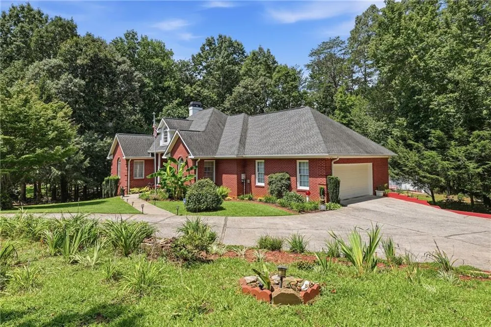 149 Tall Oaks Drive Alto, GA 30510