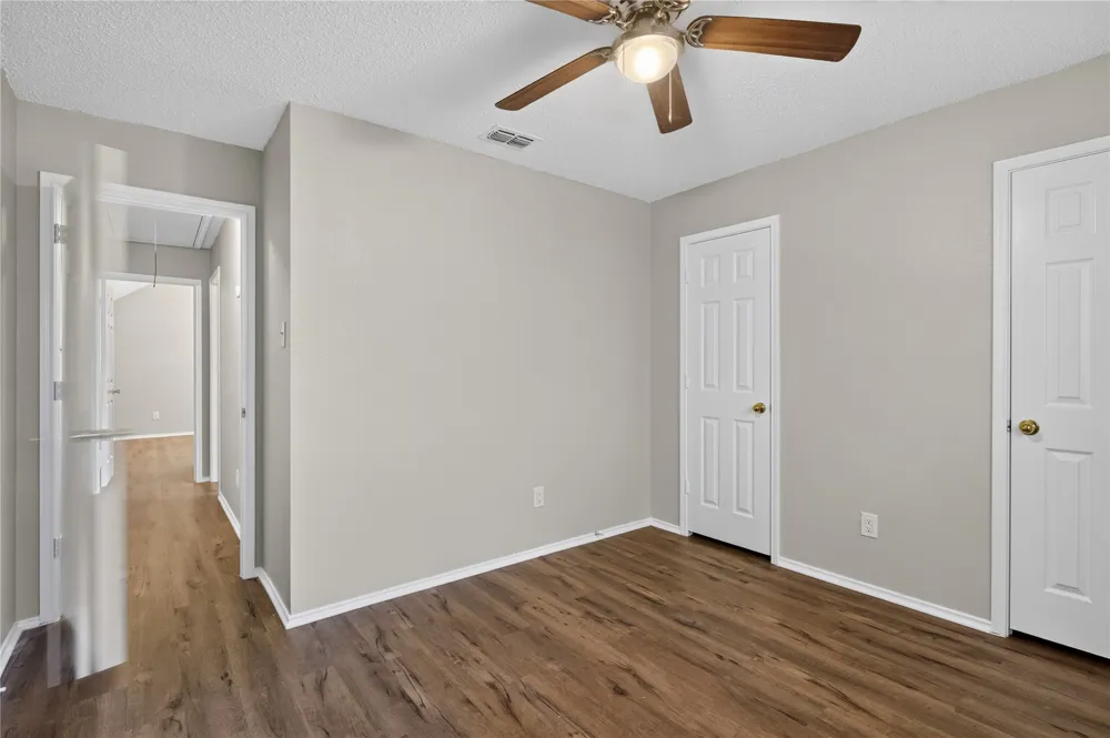 2201 W Brooklake Street Denton, TX 76207