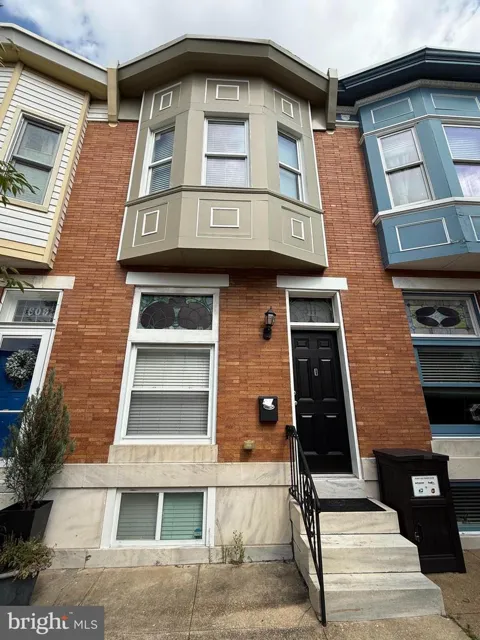 611 S LINWOOD AVENUE