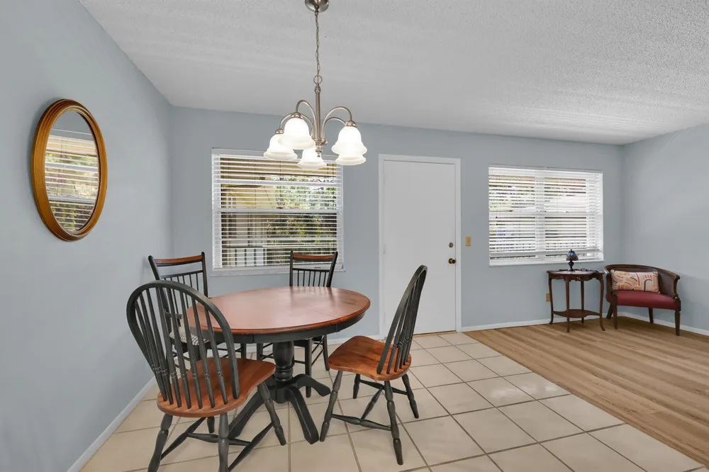 15 lake vista Trail #205 Port St. Lucie, FL 34952