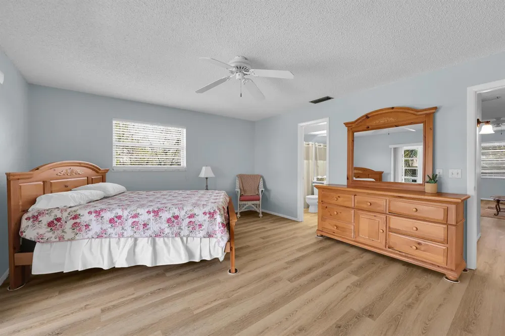 15 lake vista Trail #205 Port St. Lucie, FL 34952
