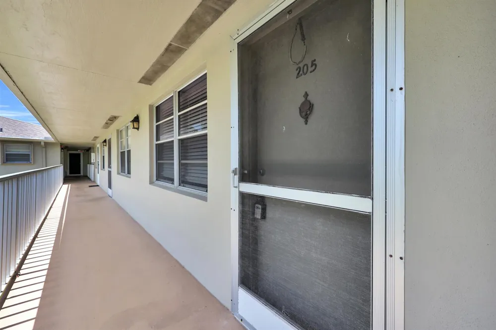15 lake vista Trail #205 Port St. Lucie, FL 34952