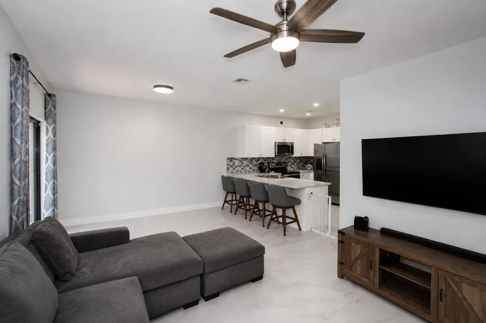 5437 NW 27TH COURT Margate, FL 33063