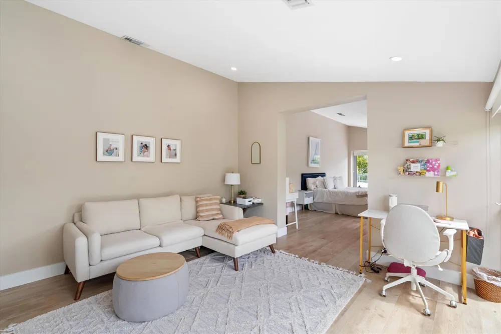 1509 NE 4th Place Fort Lauderdale, FL 33301