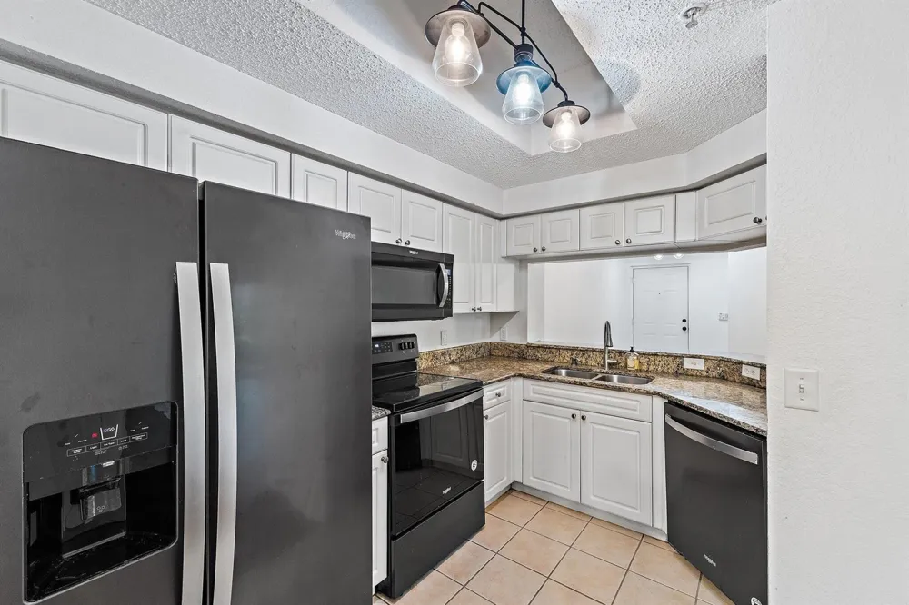 3020 ALCAZAR PLACE #106 Palm Beach Gardens, FL 33410