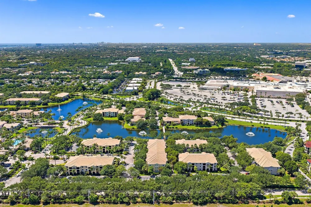3020 ALCAZAR PLACE #106 Palm Beach Gardens, FL 33410