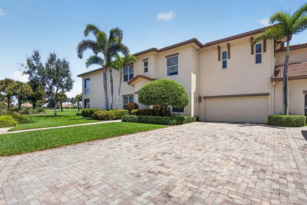 10347 Orchid Reserve Drive West Palm Beach, FL 33412