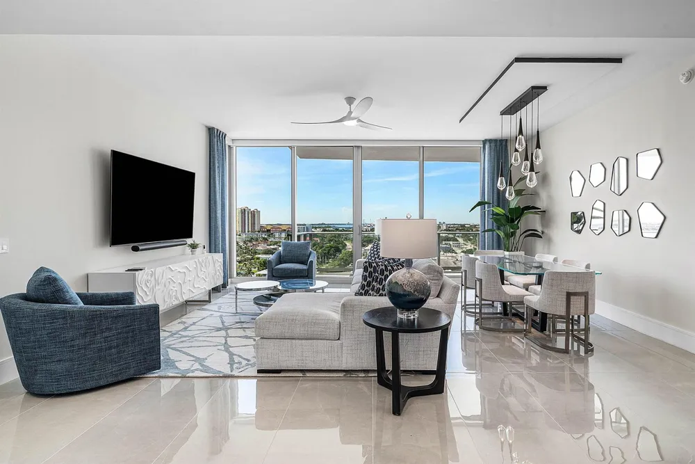220 LAKE SHORE DR DRIVE #1107 Lake Park, FL 33403