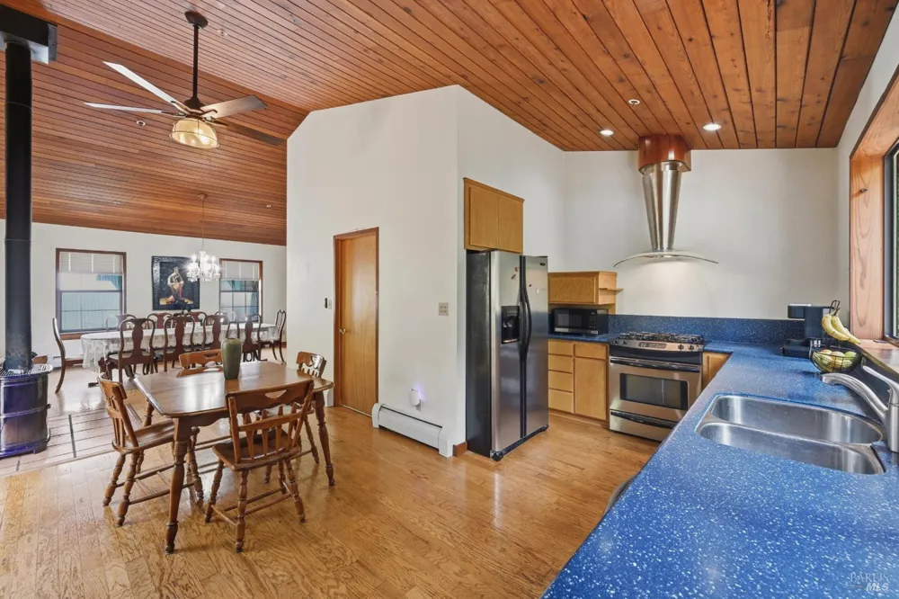 19300 Fort Ross Road Cazadero, CA 95421
