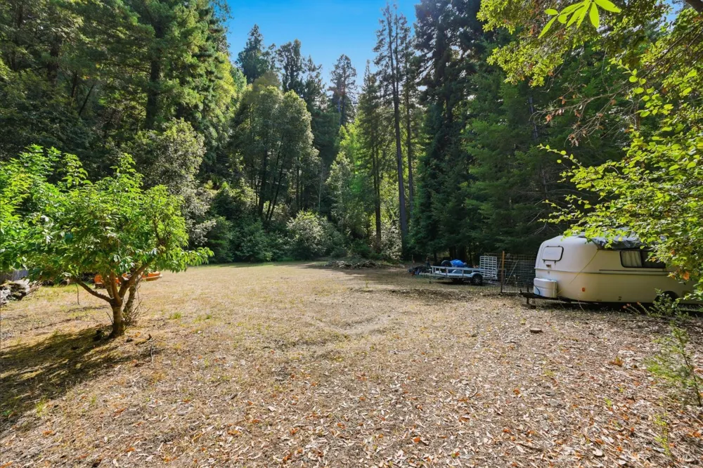 19300 Fort Ross Road Cazadero, CA 95421