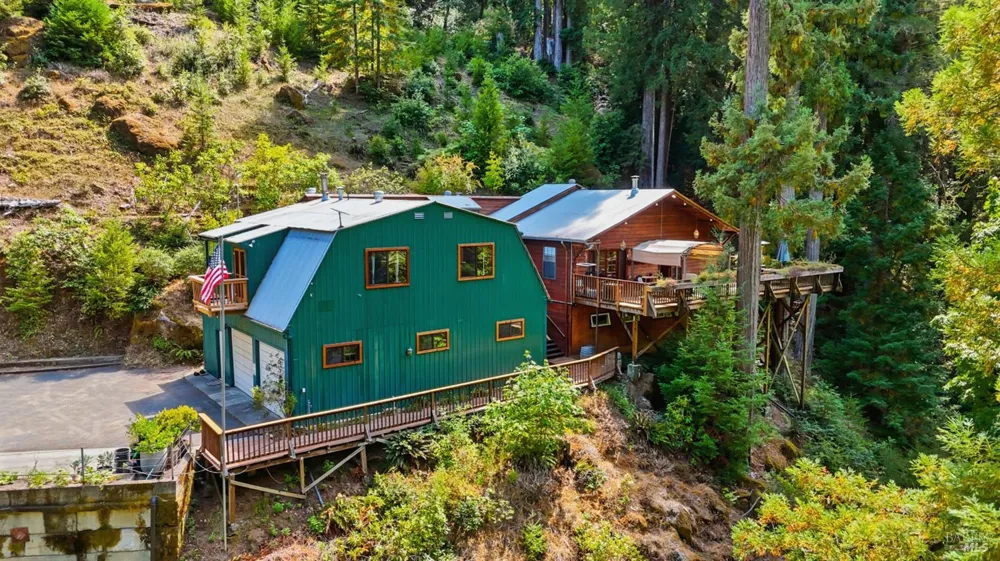 19300 Fort Ross Road Cazadero, CA 95421