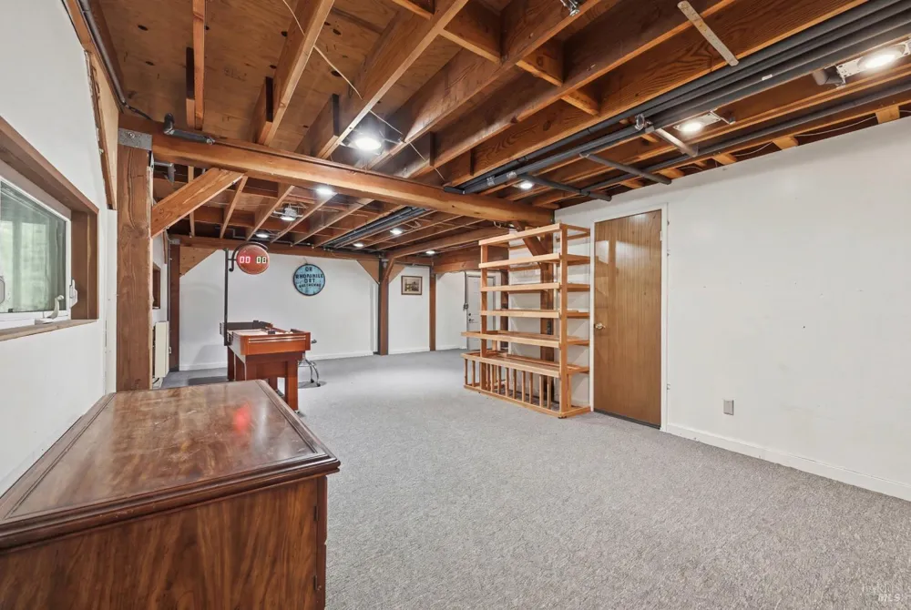 19300 Fort Ross Road Cazadero, CA 95421