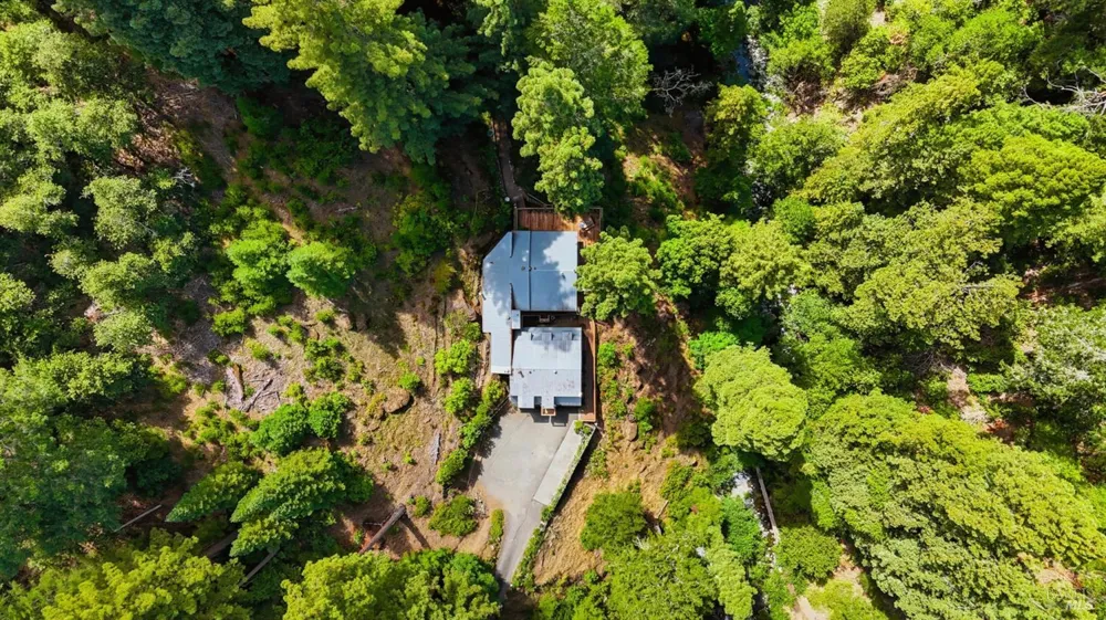 19300 Fort Ross Road Cazadero, CA 95421