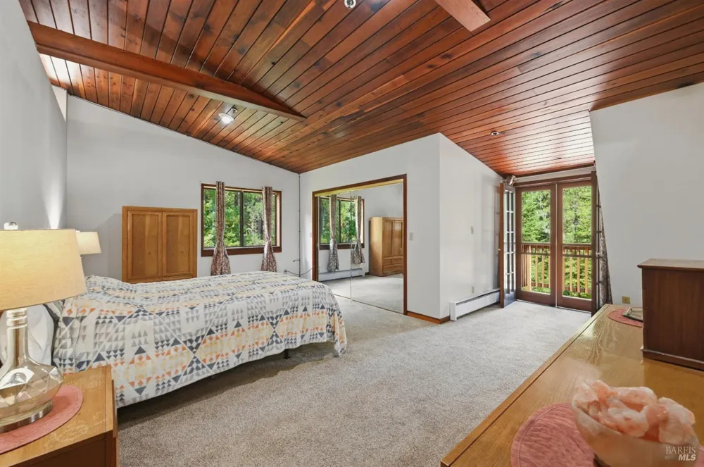 19300 Fort Ross Road Cazadero, CA 95421