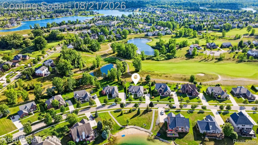 1537 Glass Lake Circle Oxford Charter Township, MI 48371