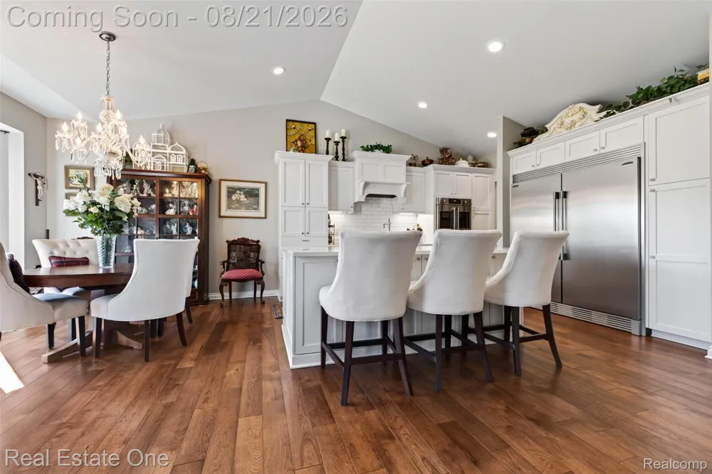 1537 Glass Lake Circle Oxford Charter Township, MI 48371