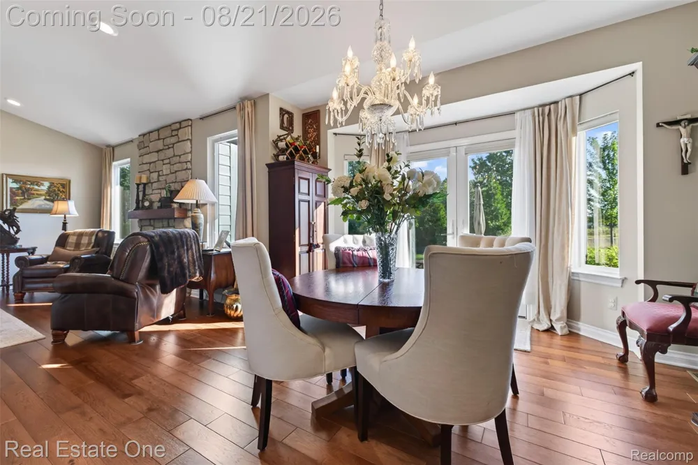 1537 Glass Lake Circle Oxford Charter Township, MI 48371
