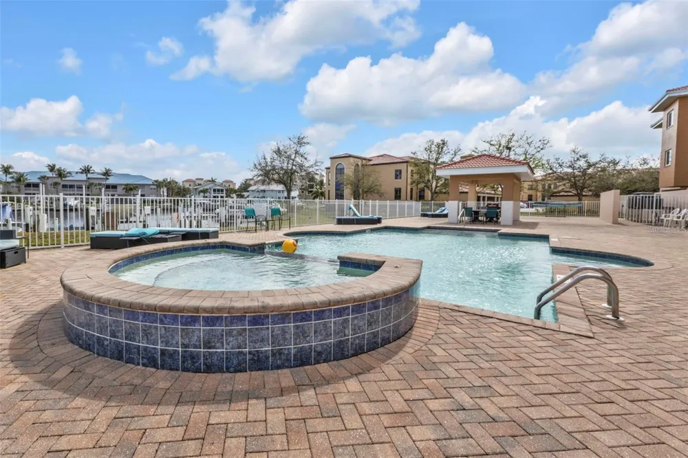 3322 PURPLE MARTIN DRIVE #127 Punta Gorda, FL 33950