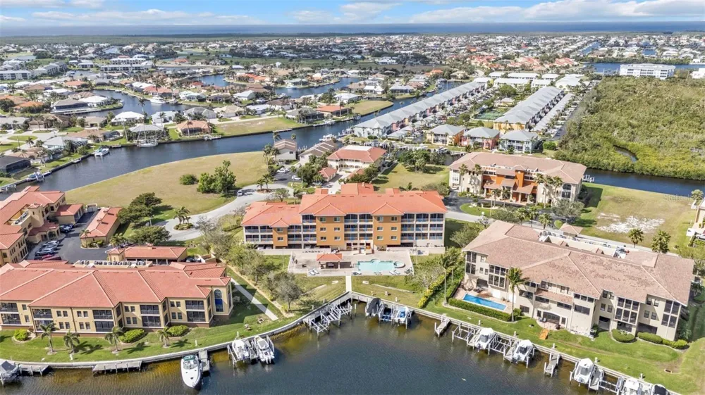 3322 PURPLE MARTIN DRIVE #127 Punta Gorda, FL 33950