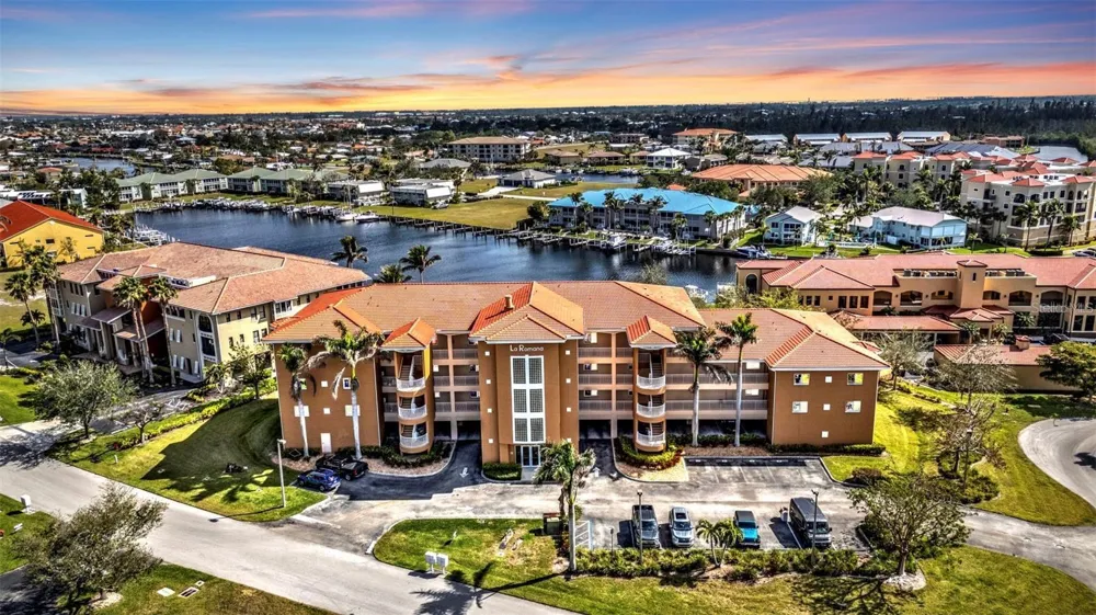 3322 PURPLE MARTIN DRIVE #127 Punta Gorda, FL 33950
