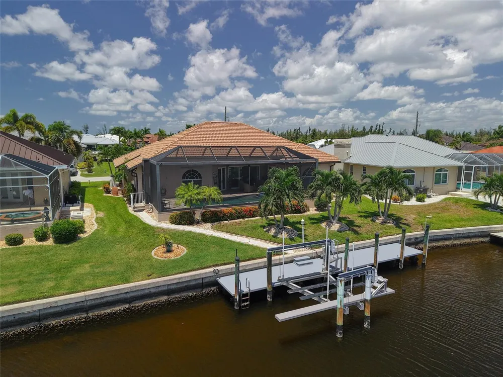 1317 PINE SISKIN DRIVE Punta Gorda, FL 33950