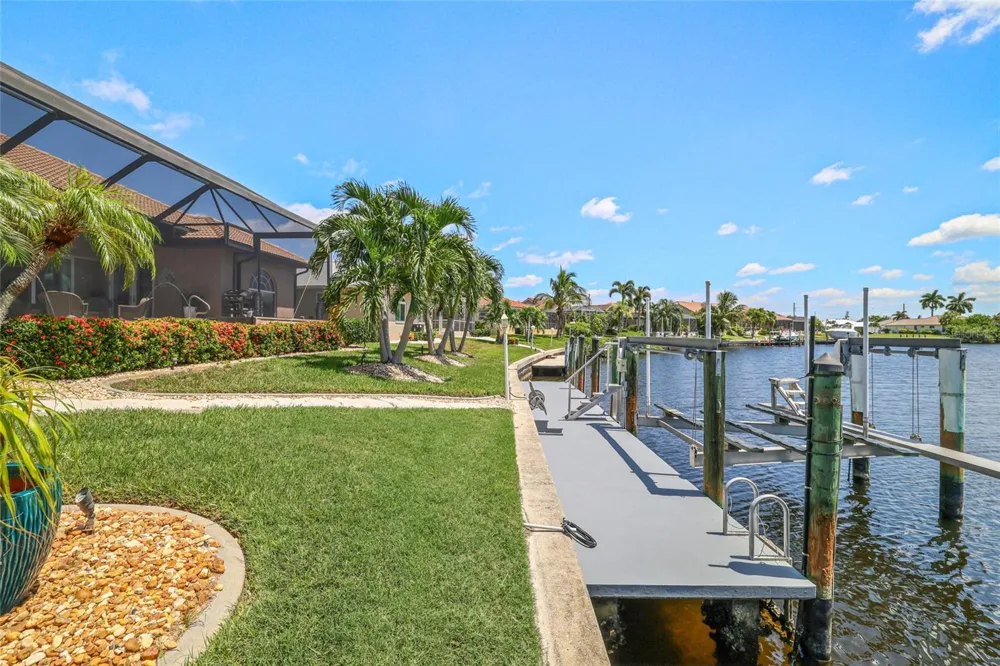 1317 PINE SISKIN DRIVE Punta Gorda, FL 33950
